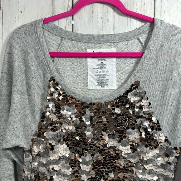 Express Love Sequined Sweater Gray Silver Festive Party Glam Long Sleeve Size M - Picture 2 of 12
